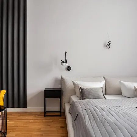 アパート - Swan - Wisus シフィノウイシチェ