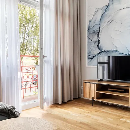 アパート - Swan - Wisus シフィノウイシチェ