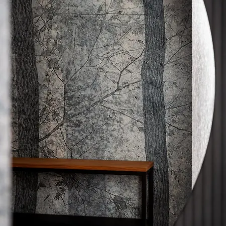 - Swan - Wisus アパート