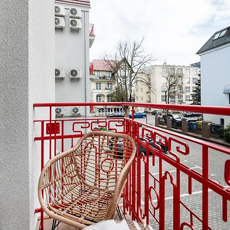 - Swan - Wisus * Świnoujście